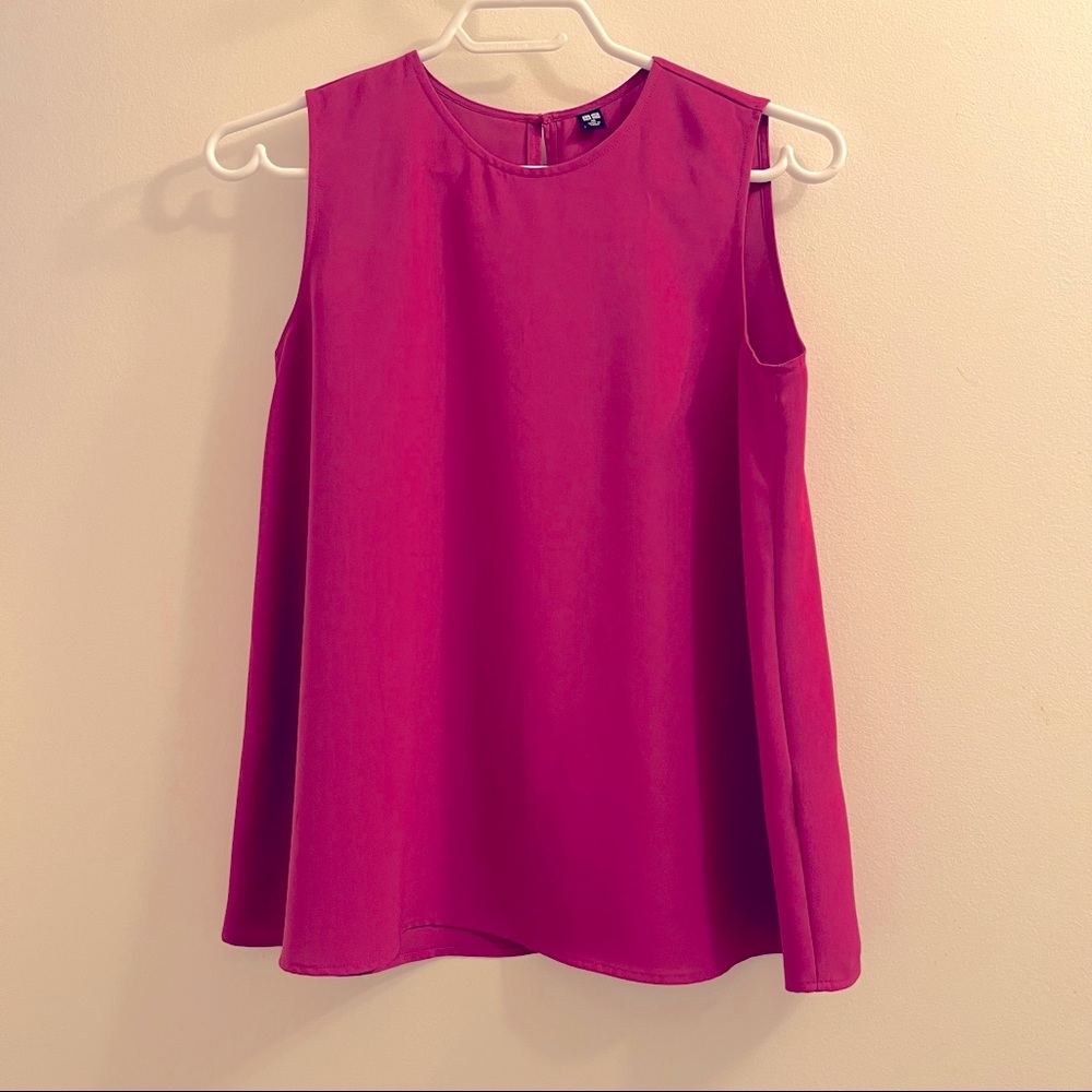 Uniqlo bright pink sleeveless top size XS